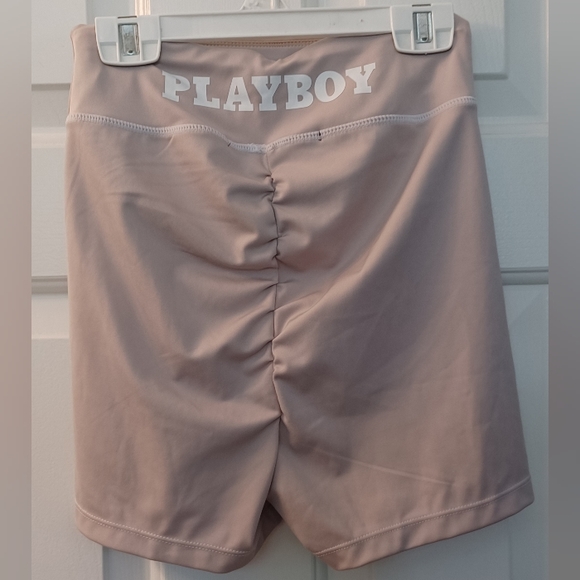 Playboy x Missguided 6 Pale Pink Bunny Logo Hi-Rise Scrunch Booty Bicycle Shorts - Picture 9 of 15